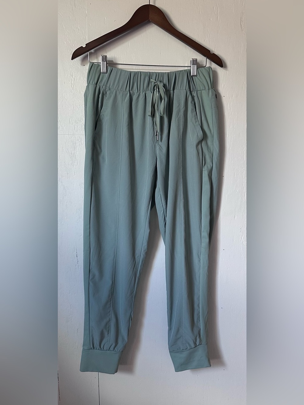 Apana Sage Green Men's Drawstring Joggers